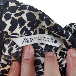 Zara Black and White Dress Shirt Women's, Size Medium, Elegant and Versatile!